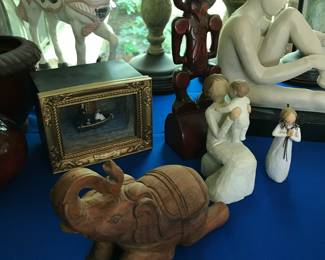Would carved kneeling elephant, Willow Tree Figures
