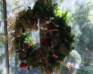 Beautifully designed Christmas Wreath