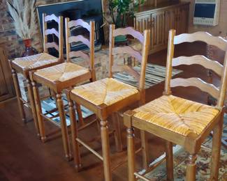 4 Broyhill bar stools