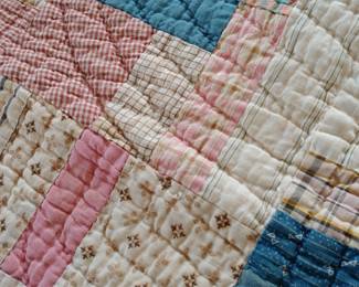 Approx 20 vintage hand made quilts 