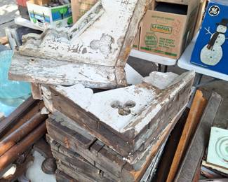 OLD CORBELS VICTORIAN