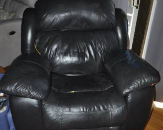 Oversized rocker and recliner