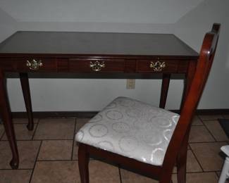 Ladies desk and chair