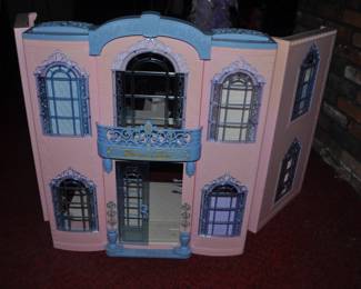 Barbie castle