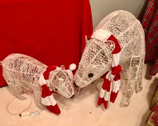 Adorable lighted bears