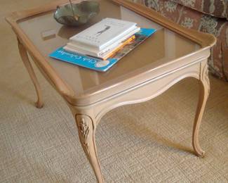 glass top coffee table