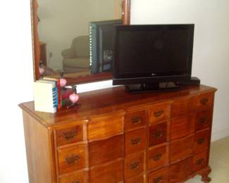 Vintage Kling dresser, mirror and television.