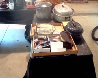 Garage & cooking items