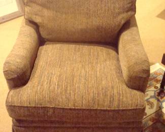 Ethan Allen club chair