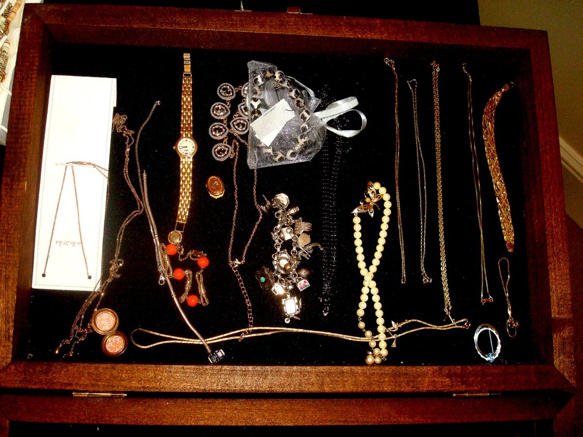 Novelty Oh. Estate Sale starts on 9/30/2023