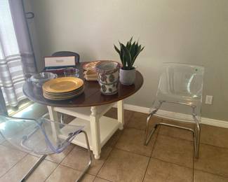 Wood dinette table, acrylic side chairs