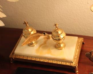 Vintage desk ink well