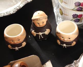 More vintage egg cups - Goebbel ones here