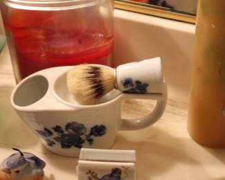 Vintage shaving kit