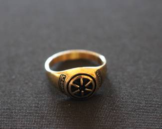 10k gold graduation ring