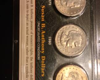 Commemorative coins 