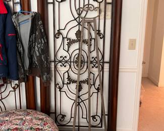 Pair of iron wall hangings