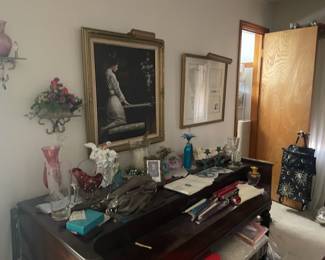 spinnet piano mahogany 