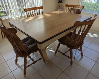 Dining set w/oak chairs