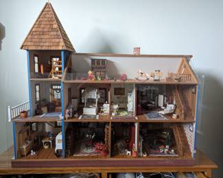 Vintage doll house