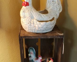 Roosters/Chickens