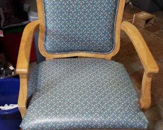 Flexsteel 4 upholstered arm chairs