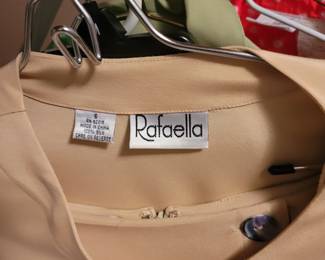 Wens clothing size 6