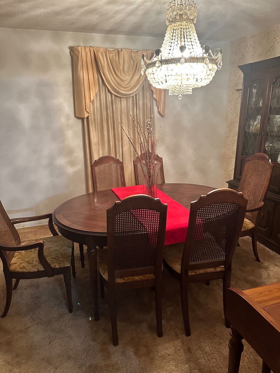 Sizemore Street Estate Sale in Gadsden, AL starts on 9/16/2023