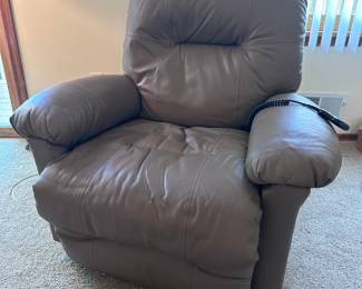 Space Saver Power Recliner 