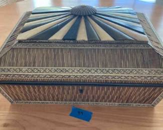 Unique Vintage Jewelry or collectible Box