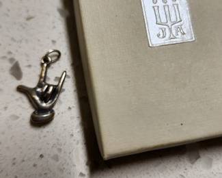 I love you , signing James Avery retired