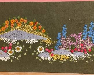 1960s floral crewel embroidery