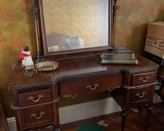 Antique vanity 