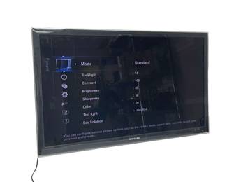 45” Samsung TV with Wall Mount (No Remote)
