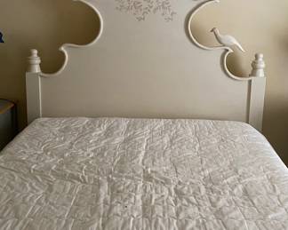 Interesting Queen Bed with a Bird