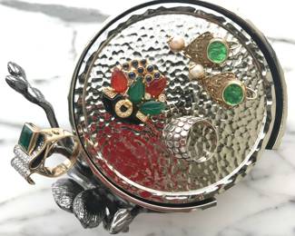 Cartier
Tagliamante
John Hardy
PENDING/AVAILABLE 
