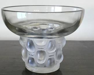 Rene Lalique 
Beautrellis vase 1927
crystal
5.75”  x 7.25”
$1600