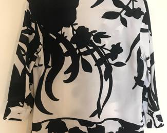 ESCADA
black & white floral blouse
100% cotton
large $100