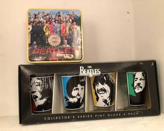 Beatles Lunchbos and NOS Tumbler Glasses