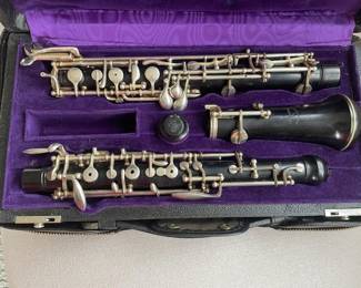 Carbart Oboe 8200 Series with case - this is a pre-sale item:
$1050.00. (Firm)
