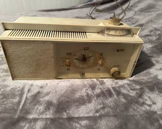 Vintage radio
