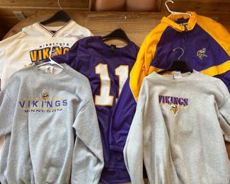 Vikings clothing