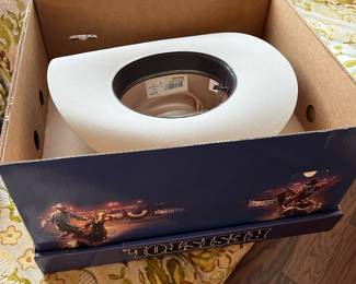 Resistol hat in box