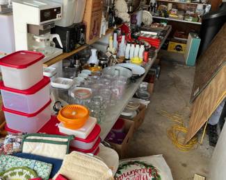 TUPPERWARE HEAVEN!!!