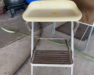 Mid-century modern Samsonite folding step stool