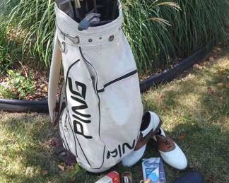Mens Righthanded Golf Clubs, Ping Bag And Accessories 