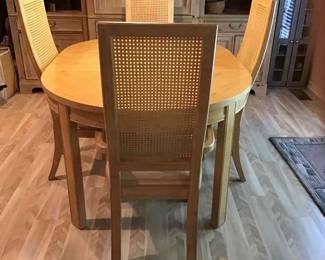 Mid Century Modern Style Dining Table And Chairs