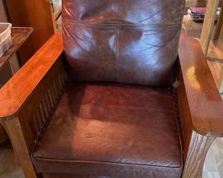 Sofa Express Leather Recliner