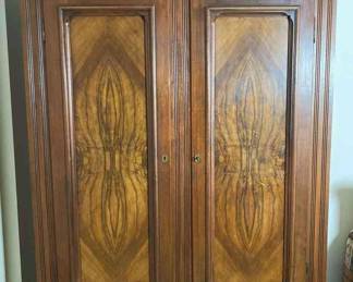 Vintage Armoire Large 