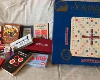 Vintage Games Turntable Scrabble